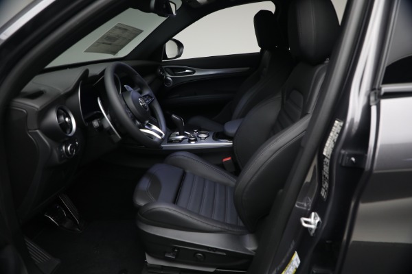 New 2026 Alfa Romeo Stelvio Veloce for sale $61,965 at Bentley Greenwich in Greenwich CT 06830 13