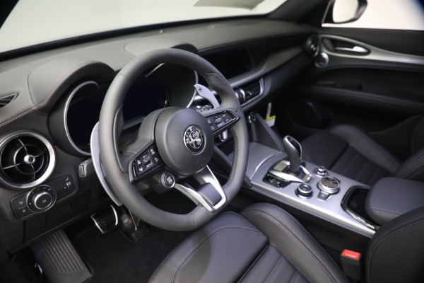 New 2026 Alfa Romeo Stelvio Veloce for sale $61,965 at Bentley Greenwich in Greenwich CT 06830 21