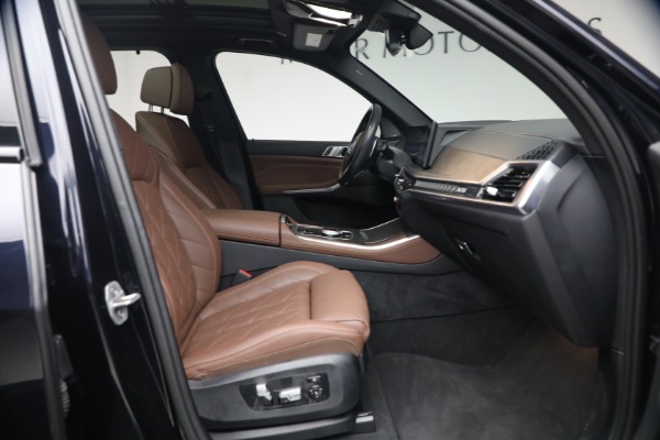 Used 2024 BMW X5 xDrive50e for sale $63,900 at Bentley Greenwich in Greenwich CT 06830 16