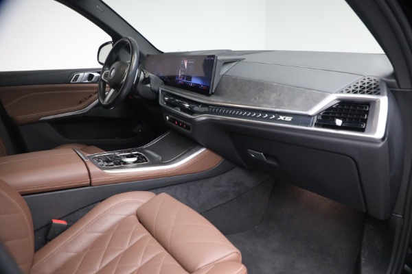 Used 2024 BMW X5 xDrive50e for sale $63,900 at Bentley Greenwich in Greenwich CT 06830 18