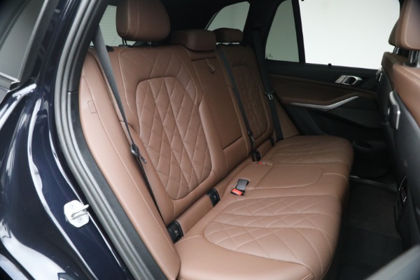 Used 2024 BMW X5 xDrive50e for sale $63,900 at Bentley Greenwich in Greenwich CT 06830 22