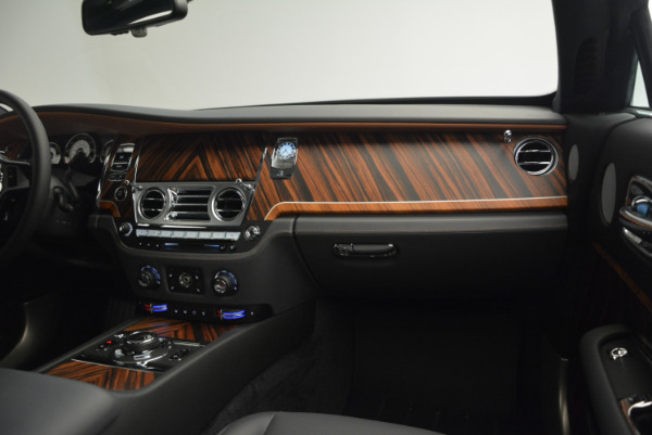 Used 2015 Rolls-Royce Wraith for sale Sold at Bentley Greenwich in Greenwich CT 06830 28