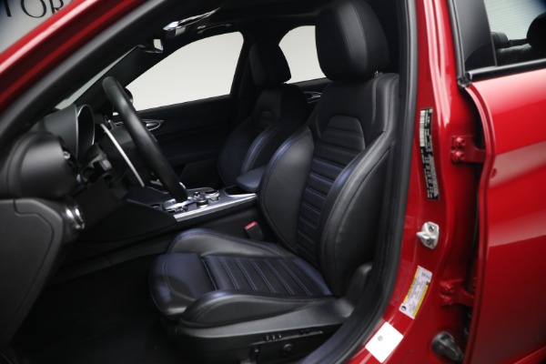 Used 2023 Alfa Romeo Giulia Veloce for sale $33,900 at Bentley Greenwich in Greenwich CT 06830 13