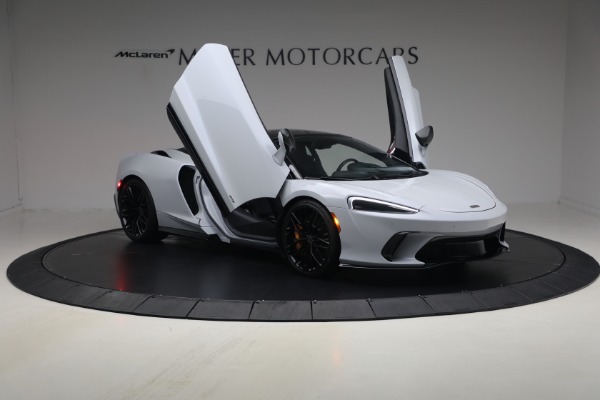 Used 2025 McLaren GTS Performance for sale $189,900 at Bentley Greenwich in Greenwich CT 06830 18