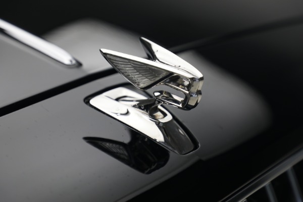 Used 2022 Bentley Flying Spur W12 for sale $195,900 at Bentley Greenwich in Greenwich CT 06830 13