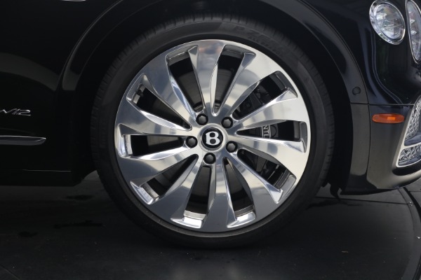 Used 2022 Bentley Flying Spur W12 for sale $195,900 at Bentley Greenwich in Greenwich CT 06830 17