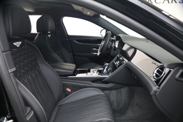 Used 2022 Bentley Flying Spur W12 for sale $195,900 at Bentley Greenwich in Greenwich CT 06830 27