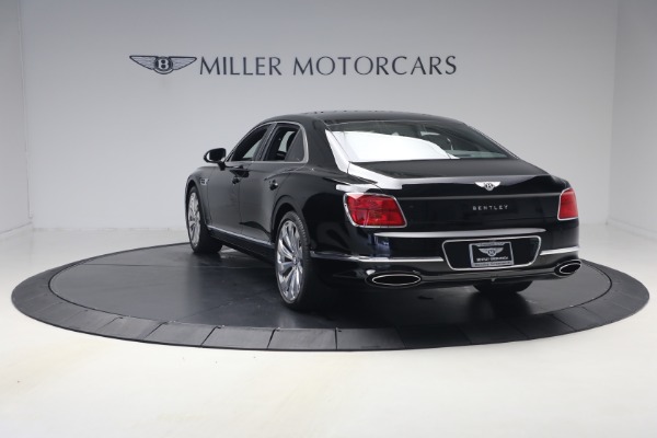 Used 2022 Bentley Flying Spur W12 for sale $195,900 at Bentley Greenwich in Greenwich CT 06830 5
