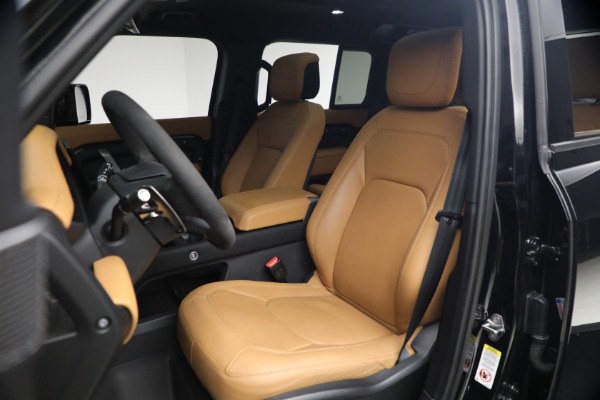 Used 2024 Land Rover Defender 110 V8 P525 for sale $84,900 at Bentley Greenwich in Greenwich CT 06830 14