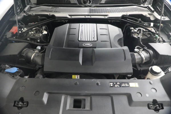 Used 2024 Land Rover Defender 110 V8 P525 for sale $84,900 at Bentley Greenwich in Greenwich CT 06830 27