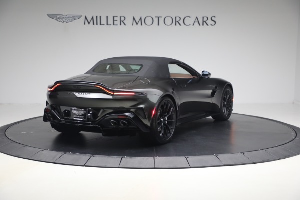 New 2026 Aston Martin Vantage S Roadster for sale $263,900 at Bentley Greenwich in Greenwich CT 06830 19