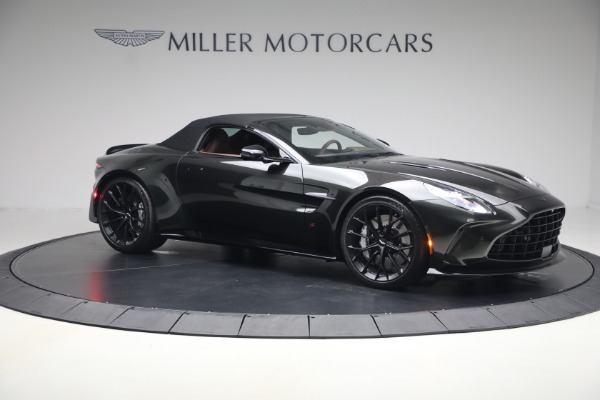 New 2026 Aston Martin Vantage S Roadster for sale $263,900 at Bentley Greenwich in Greenwich CT 06830 22