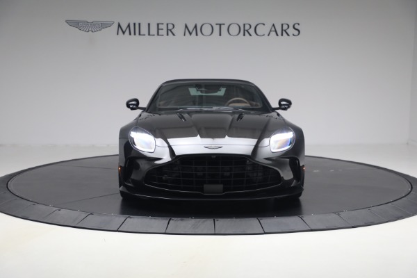 New 2026 Aston Martin Vantage S Roadster for sale $263,900 at Bentley Greenwich in Greenwich CT 06830 24