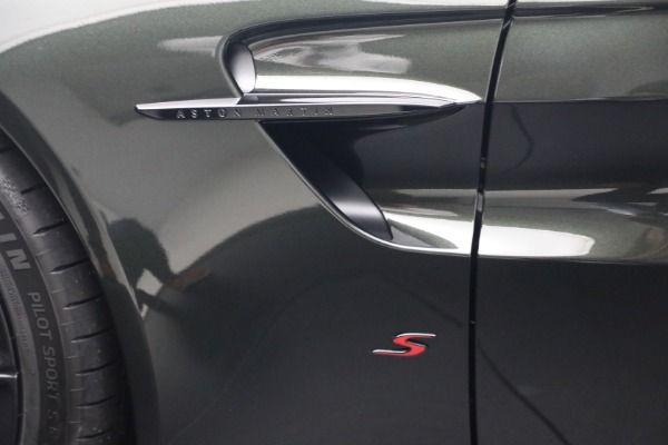New 2026 Aston Martin Vantage S Roadster for sale $263,900 at Bentley Greenwich in Greenwich CT 06830 28