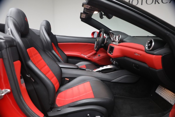 Used 2017 Ferrari California T for sale $163,900 at Bentley Greenwich in Greenwich CT 06830 17