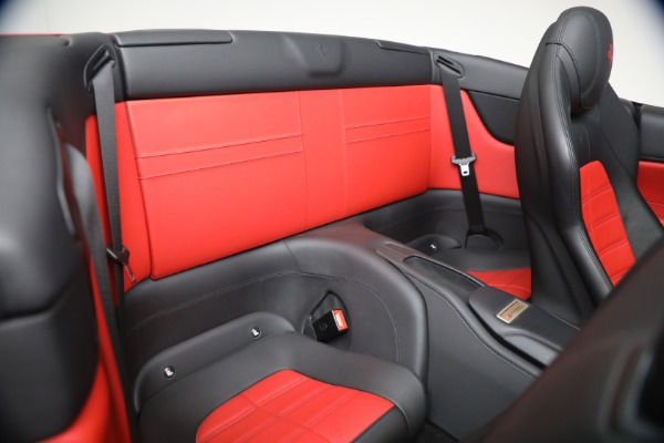 Used 2017 Ferrari California T for sale $163,900 at Bentley Greenwich in Greenwich CT 06830 20