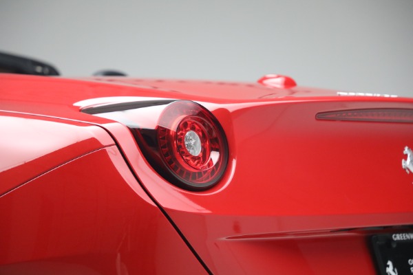 Used 2017 Ferrari California T for sale $163,900 at Bentley Greenwich in Greenwich CT 06830 24