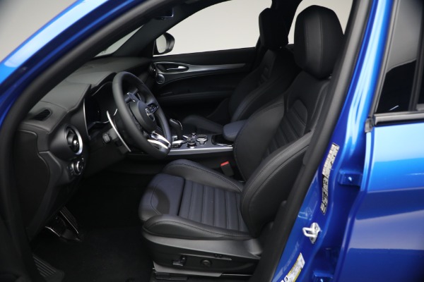 New 2026 Alfa Romeo Stelvio Veloce for sale $61,965 at Bentley Greenwich in Greenwich CT 06830 14
