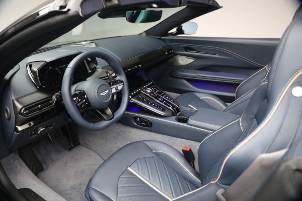 New 2026 Aston Martin Vantage S Roadster for sale $295,000 at Bentley Greenwich in Greenwich CT 06830 25