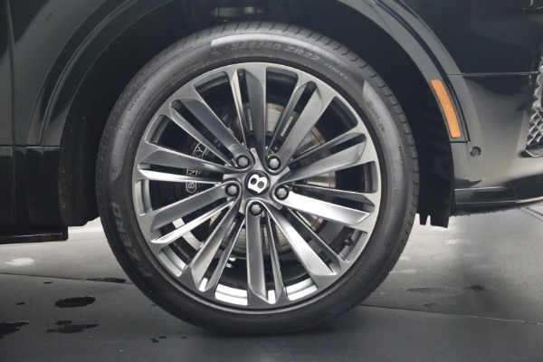 Used 2021 Bentley Bentayga Speed for sale $139,900 at Bentley Greenwich in Greenwich CT 06830 17