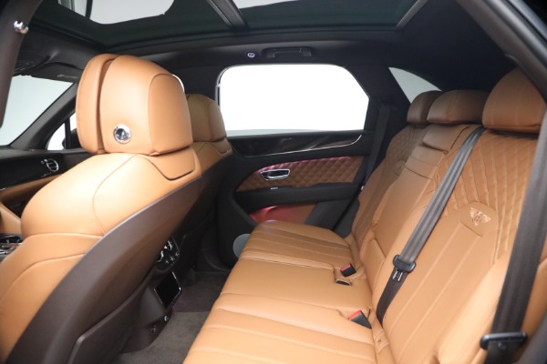 Used 2021 Bentley Bentayga Speed for sale $139,900 at Bentley Greenwich in Greenwich CT 06830 23