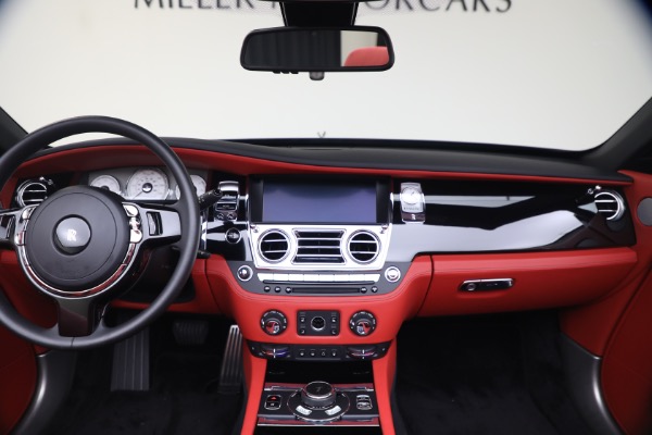 Used 2020 Rolls-Royce Dawn for sale $279,900 at Bentley Greenwich in Greenwich CT 06830 4