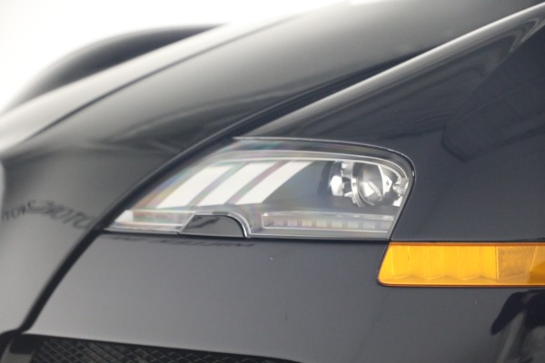 Used 2006 Bugatti Veyron 16.4 for sale Call for price at Bentley Greenwich in Greenwich CT 06830 21