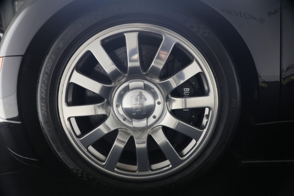 Used 2006 Bugatti Veyron 16.4 for sale Call for price at Bentley Greenwich in Greenwich CT 06830 25