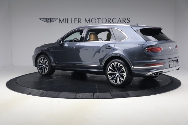 Used 2026 Bentley Bentayga EWB Azure V8 for sale $279,900 at Bentley Greenwich in Greenwich CT 06830 4