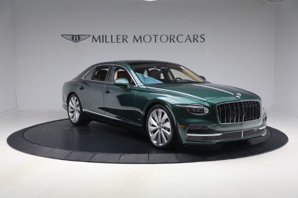 New 2027 Bentley Flying Spur Azure for sale $363,300 at Bentley Greenwich in Greenwich CT 06830 10