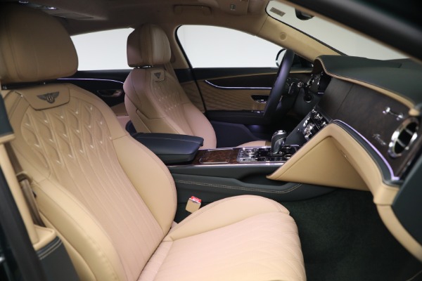 New 2027 Bentley Flying Spur Azure for sale $363,300 at Bentley Greenwich in Greenwich CT 06830 27