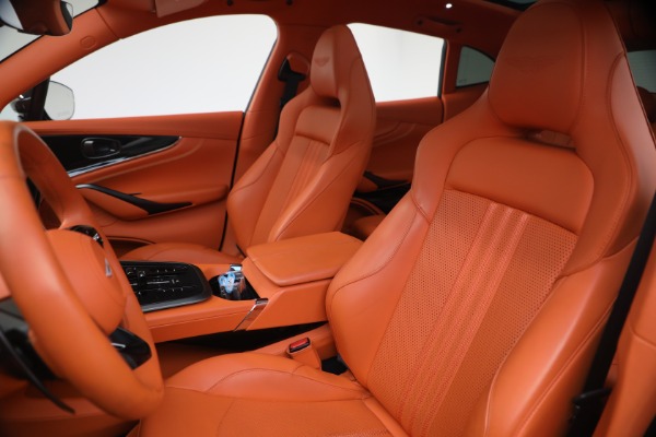 Used 2025 Aston Martin DBX 707 for sale $209,900 at Bentley Greenwich in Greenwich CT 06830 27