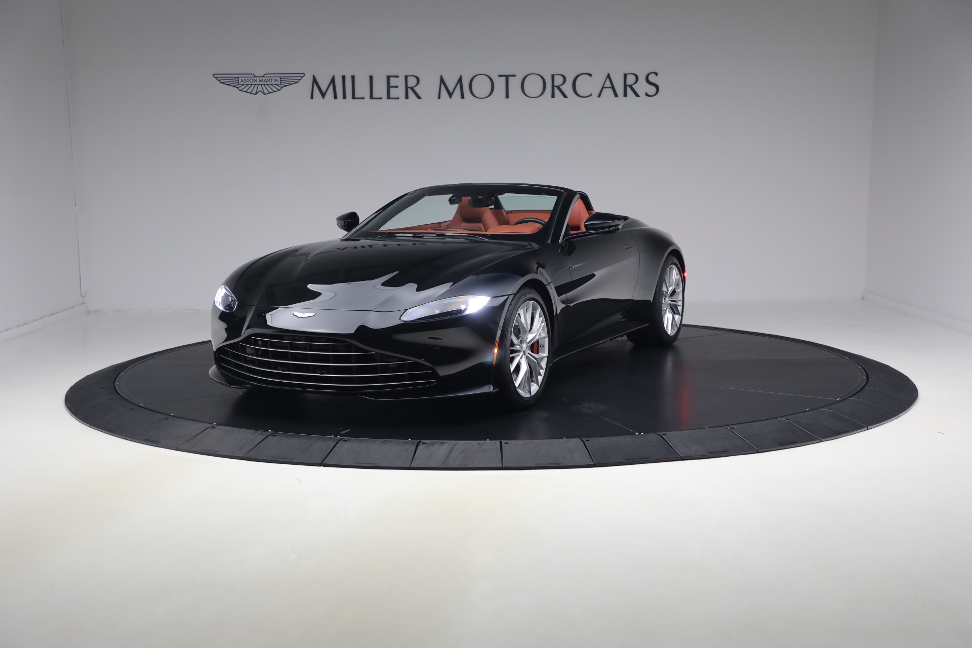 Used 2021 Aston Martin Vantage for sale $119,900 at Bentley Greenwich in Greenwich CT 06830 1