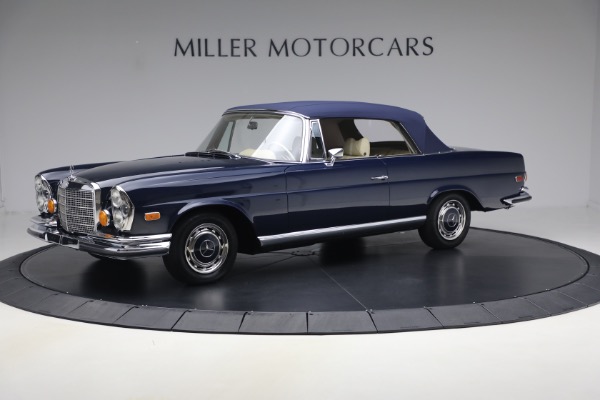 Used 1971 Mercedes-Benz 280SE 3.5 Cabriolet for sale $475,000 at Bentley Greenwich in Greenwich CT 06830 12