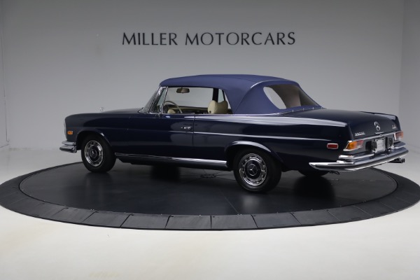 Used 1971 Mercedes-Benz 280SE 3.5 Cabriolet for sale $475,000 at Bentley Greenwich in Greenwich CT 06830 15