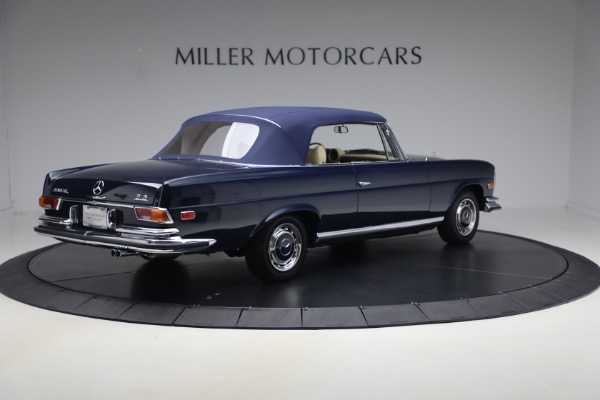 Used 1971 Mercedes-Benz 280SE 3.5 Cabriolet for sale $475,000 at Bentley Greenwich in Greenwich CT 06830 17