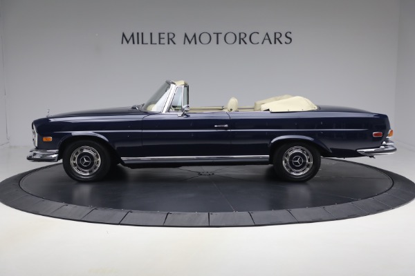 Used 1971 Mercedes-Benz 280SE 3.5 Cabriolet for sale $475,000 at Bentley Greenwich in Greenwich CT 06830 2