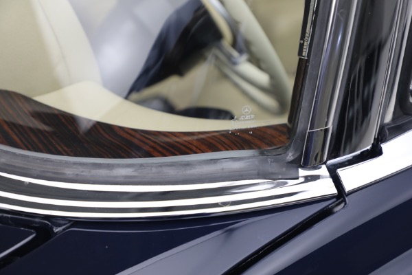 Used 1971 Mercedes-Benz 280SE 3.5 Cabriolet for sale $475,000 at Bentley Greenwich in Greenwich CT 06830 27