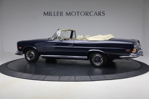 Used 1971 Mercedes-Benz 280SE 3.5 Cabriolet for sale $475,000 at Bentley Greenwich in Greenwich CT 06830 3