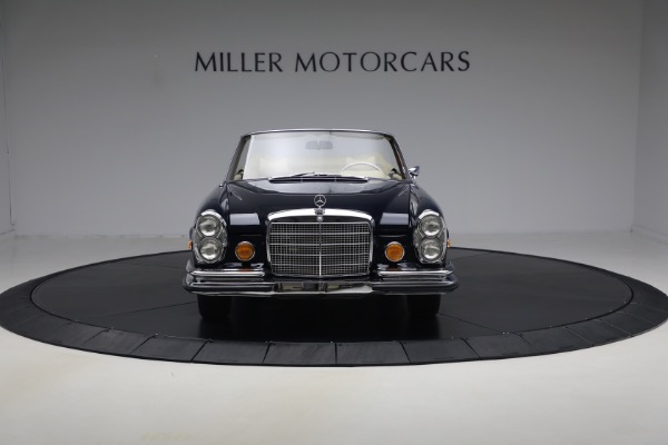 Used 1971 Mercedes-Benz 280SE 3.5 Cabriolet for sale $475,000 at Bentley Greenwich in Greenwich CT 06830 9
