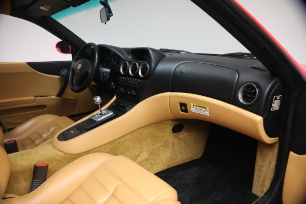 Used 2000 Ferrari 550 Maranello for sale $395,900 at Bentley Greenwich in Greenwich CT 06830 18