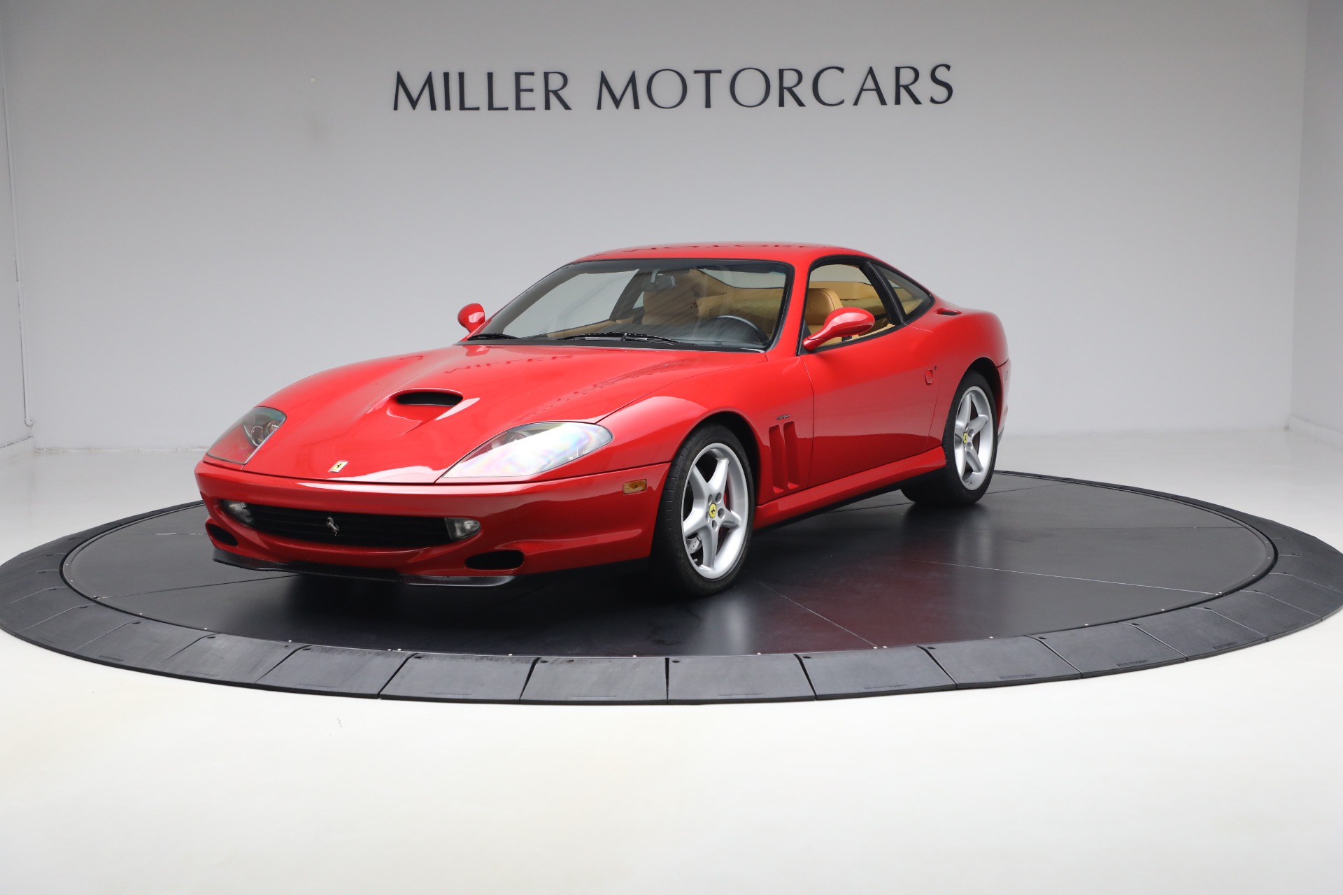 Used 2000 Ferrari 550 Maranello for sale $395,900 at Bentley Greenwich in Greenwich CT 06830 1