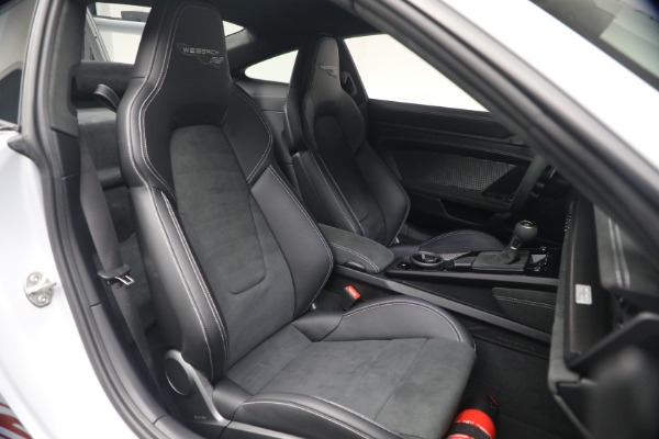 Used 2025 Porsche 911 GT3 RS for sale $479,900 at Bentley Greenwich in Greenwich CT 06830 17