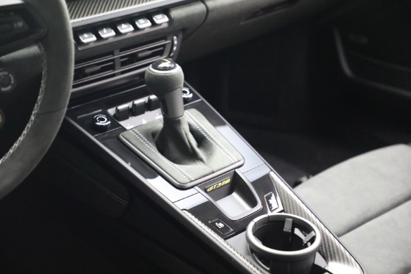 Used 2025 Porsche 911 GT3 RS for sale $479,900 at Bentley Greenwich in Greenwich CT 06830 20