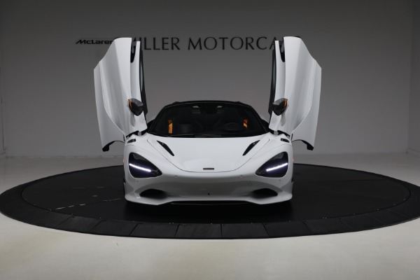New 2027 McLaren 750S Spider Performance for sale $471,170 at Bentley Greenwich in Greenwich CT 06830 13