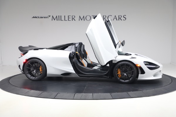 New 2027 McLaren 750S Spider Performance for sale $471,170 at Bentley Greenwich in Greenwich CT 06830 18