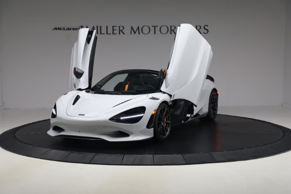 New 2027 McLaren 750S Spider Performance for sale $471,170 at Bentley Greenwich in Greenwich CT 06830 21
