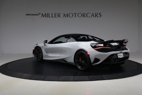 New 2027 McLaren 750S Spider Performance for sale $471,170 at Bentley Greenwich in Greenwich CT 06830 24