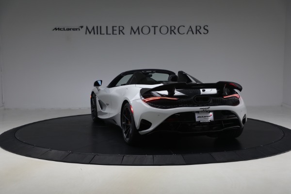 New 2027 McLaren 750S Spider Performance for sale $471,170 at Bentley Greenwich in Greenwich CT 06830 5