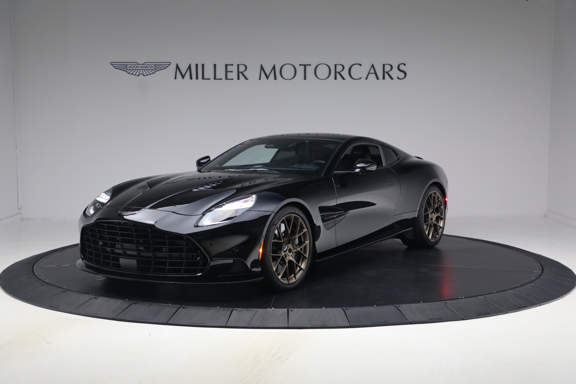 Used 2025 Aston Martin Vanquish for sale $415,900 at Bentley Greenwich in Greenwich CT 06830 1